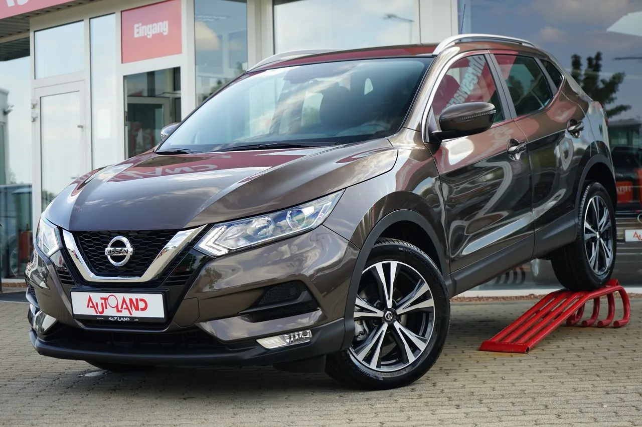 Nissan Qashqai 1.3 DIG-T...  Image 1