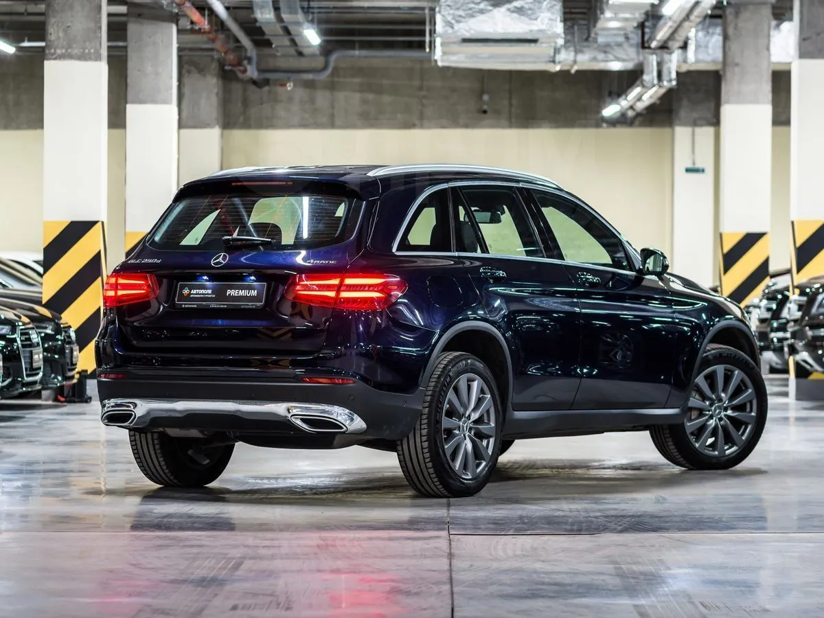 Mercedes-Benz GLC Image 3